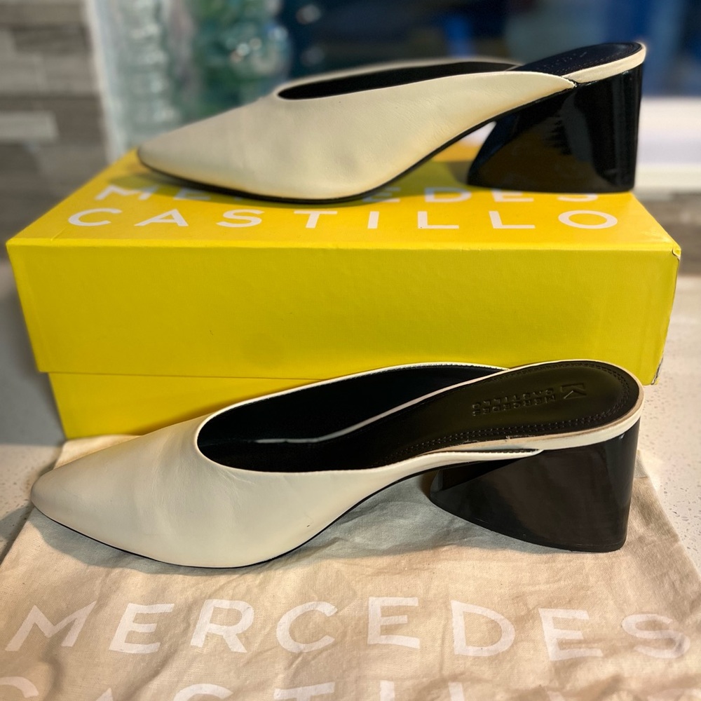 Mercedes Castillo Skylan Slide size 10/40 Ivory color